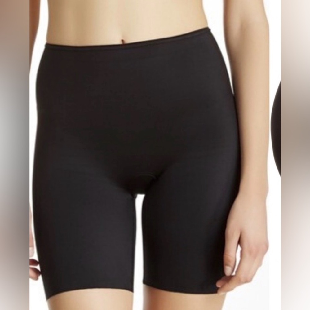 Spanx Slimplicity black shapewear shorts